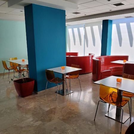 Argo Hotel Skaramangas Ngoại thất bức ảnh